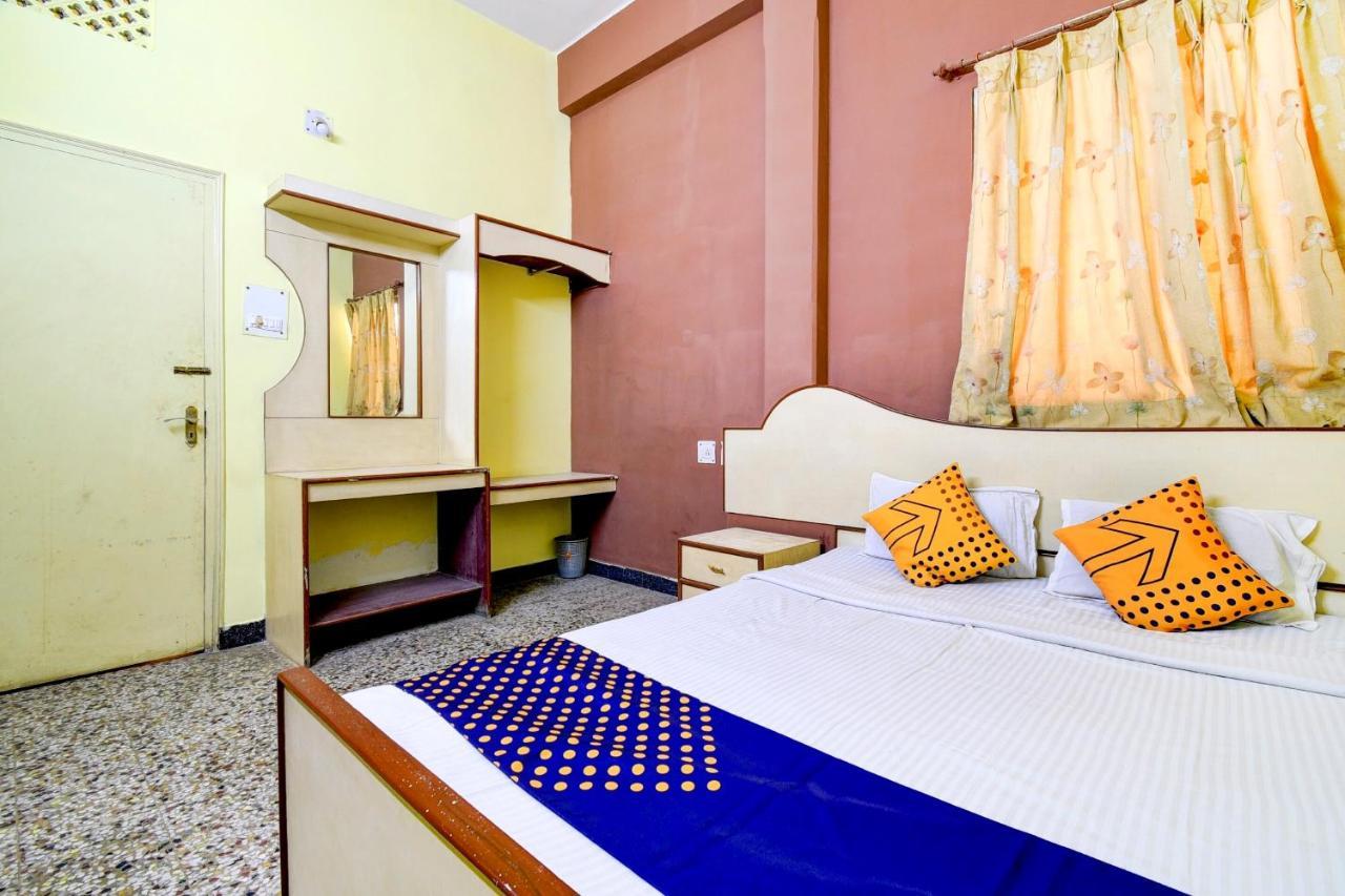 فندق ديبروجارهفي  Spot On 80135 Gopala Residency المظهر الخارجي الصورة