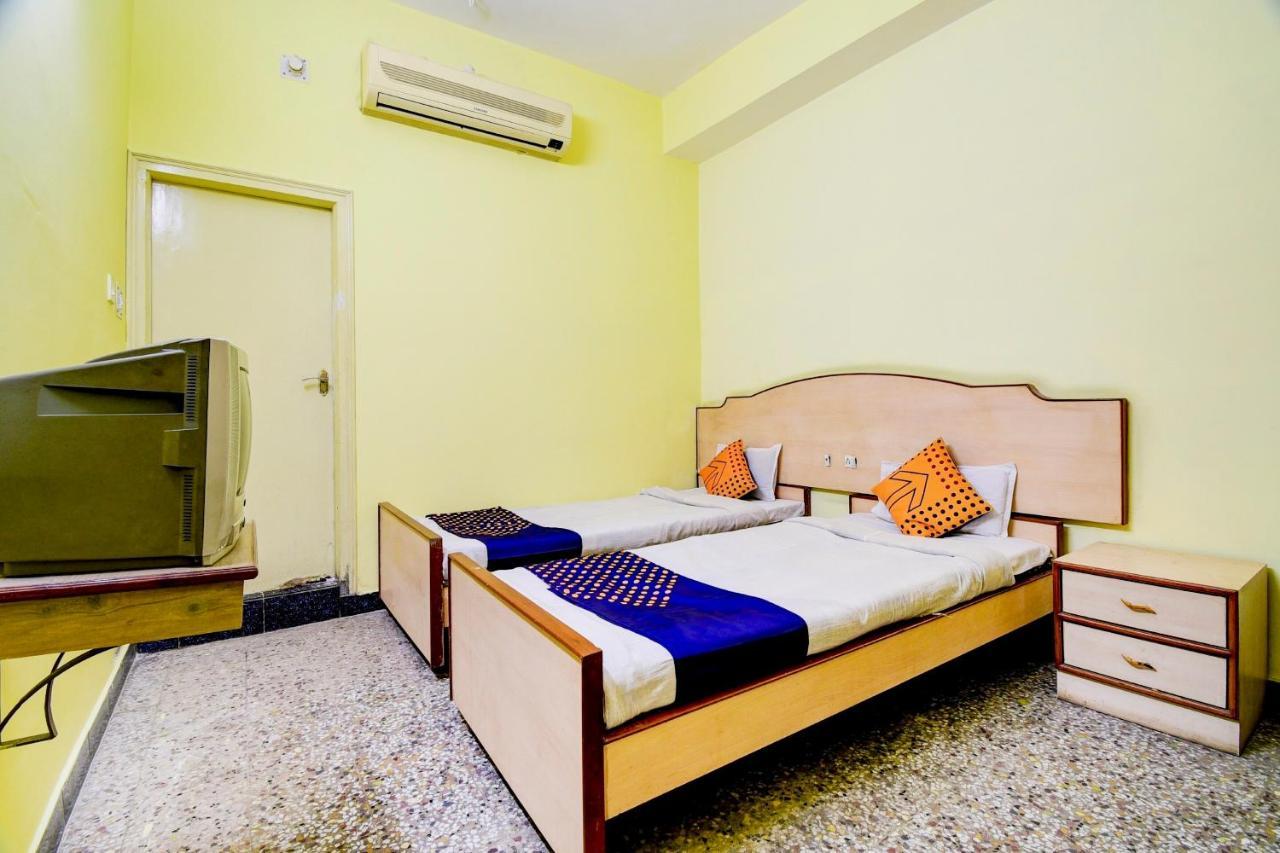 فندق ديبروجارهفي  Spot On 80135 Gopala Residency المظهر الخارجي الصورة
