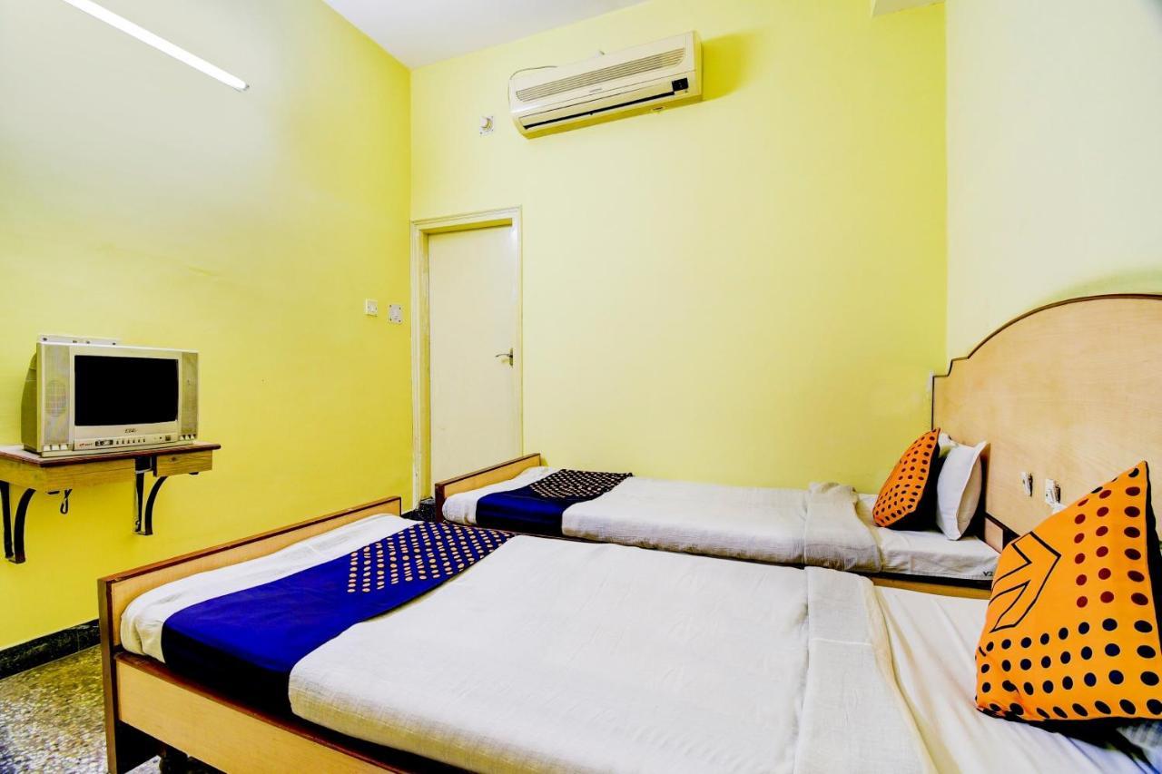 فندق ديبروجارهفي  Spot On 80135 Gopala Residency المظهر الخارجي الصورة